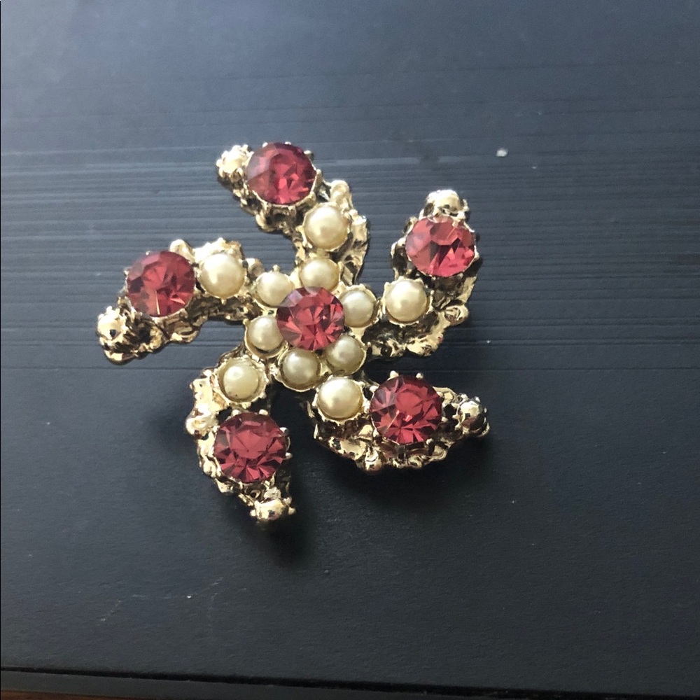 Vintage Pink Rhinestones and Faux Pearl Pinwheel Brooch